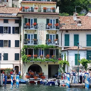 Ristorante Montebaldo فندق